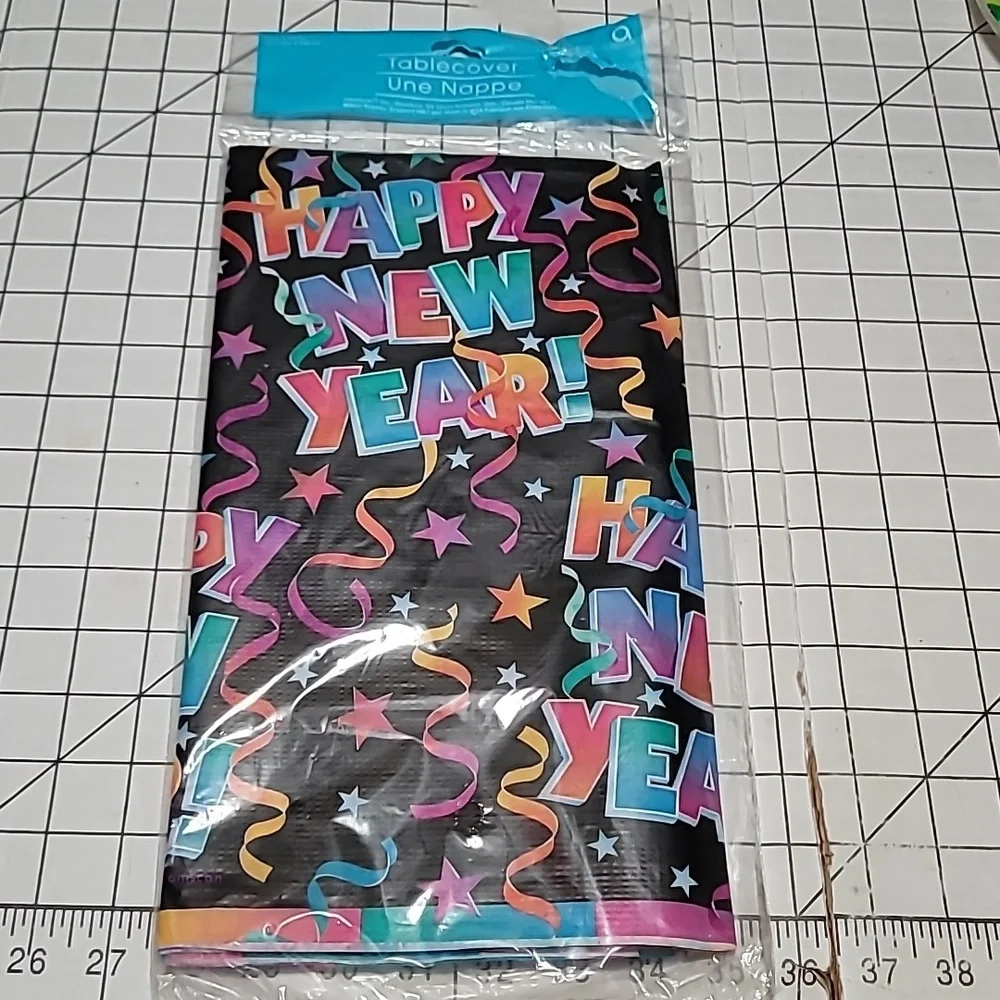 Happy New Year, Paper Table Cover 57939 by Trend Setters  NIP‎ 54